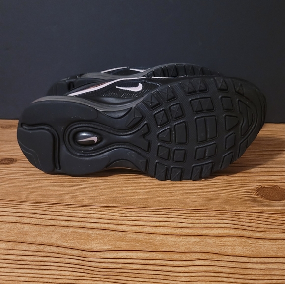 Nike Air Max 97 womens size 6,  kids 4.5y atheltic sneakers - Picture 3 of 9